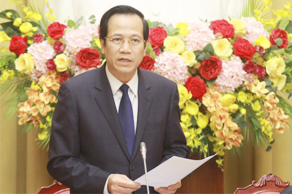 Bộ trưởng Đào Ngọc Dung đề nghị địa phương quản lý chặt dân cư để phòng tránh hoạt động môi giới trốn đi nước ngoài - Ảnh 1.