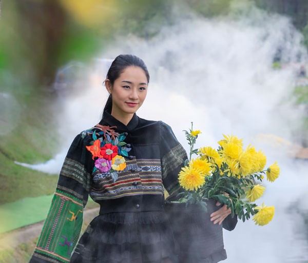 Dệt thổ cẩm của người Kho, Châu Mạ lần đầu được tôn vinh tại Festival nghề truyền thống Huế - Ảnh 2.