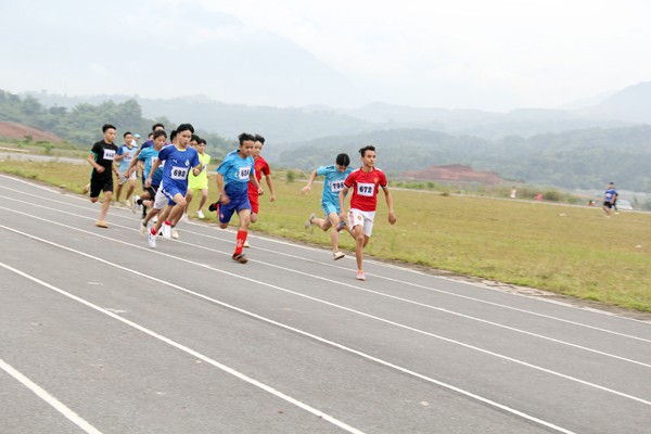 Lào Cai: Đầu tư hạ tầng cho phát triển thể dục - thể thao - Ảnh 1.