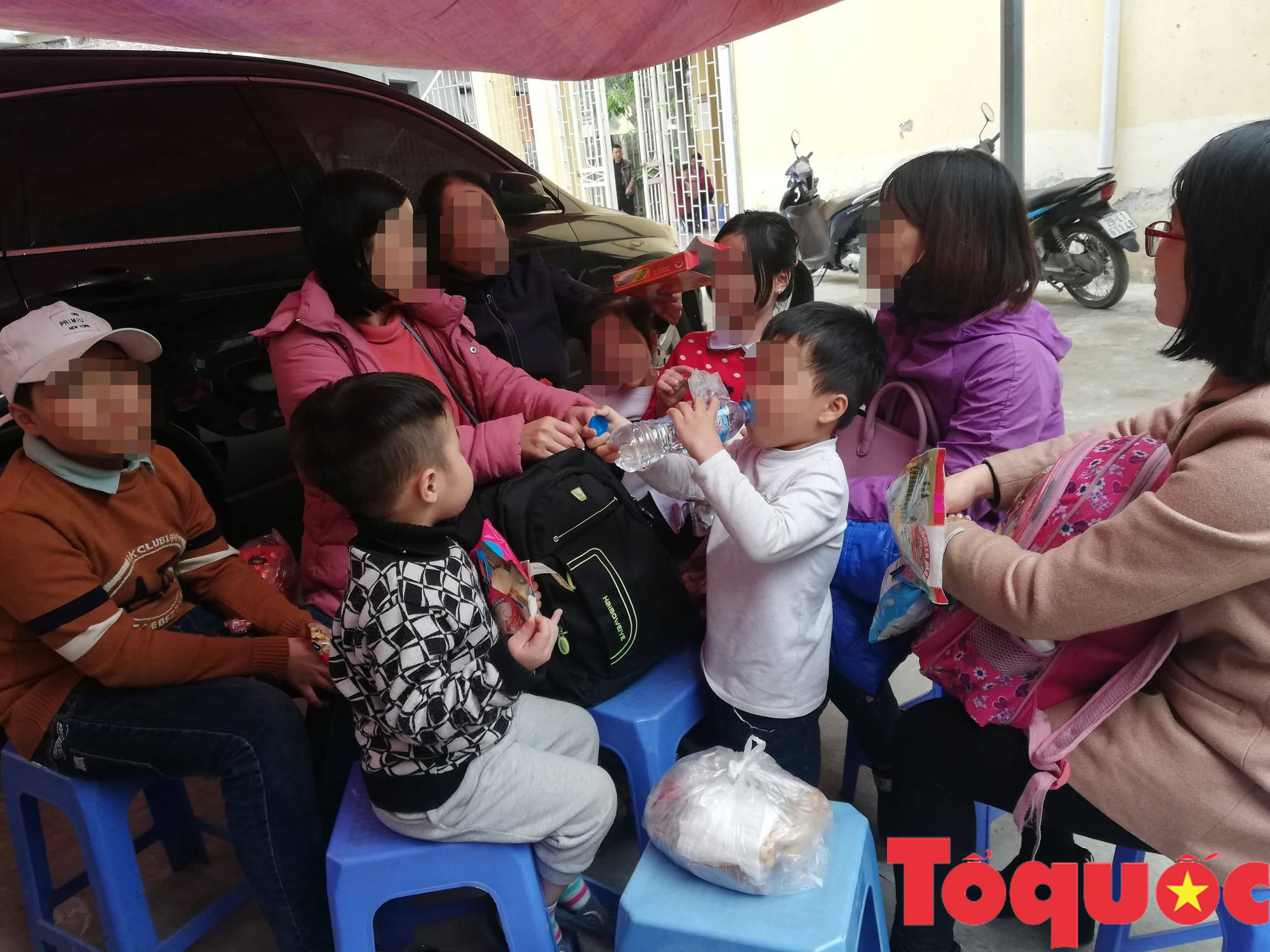 Tỉnh Bắc Ninh hỗ trợ xét nghiệm sán lợn miễn phí cho 19 trường mầm non tại huyện Thuận Thành - Ảnh 1.