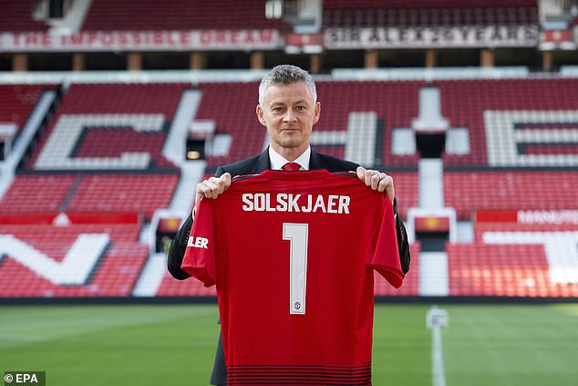 Bất ngờ lời hứa khiến toàn Manchester United an lòng của tân HLV Solskjaer - Ảnh 1.