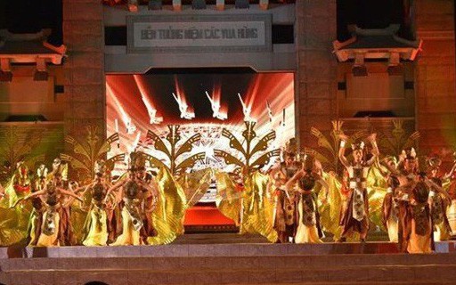 Gần 3 triệu lượt khách đến tham quan Khu Tưởng niệm các Vua Hùng