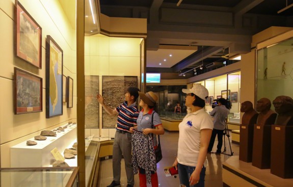 Bảo tàng Lịch sử quốc gia đón hơn 48.000 lượt khách trong Quý I năm 2019 - Ảnh 1.