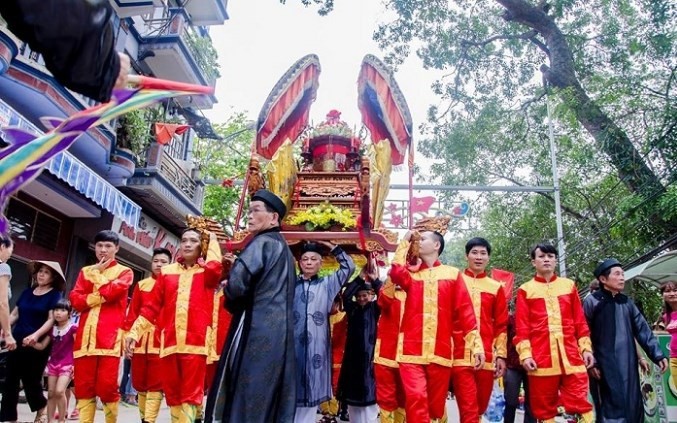 Khôi phục trang phục tế lễ truyền thống tại lễ hội chùa Thầy 2019