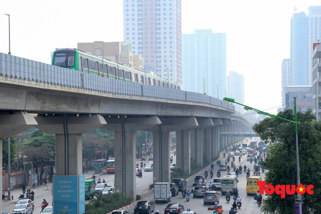 Sáng nay, HĐND Hà Nội họp bất thường bàn về công tác nhân sự; mức hỗ trợ giá vé tháng cho tuyến đường sắt Cát Linh – Hà Đông - Ảnh 1.