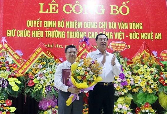 Nhân sự mới bổ nhiệm ở các tỉnh Thái Bình, Ninh Bình và Nghệ An - Ảnh 3.
