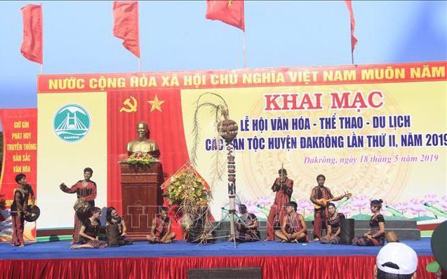 Tưng bừng Lễ hội Văn hóa, Thể thao và Du lịch các dân tộc huyện Đakrông