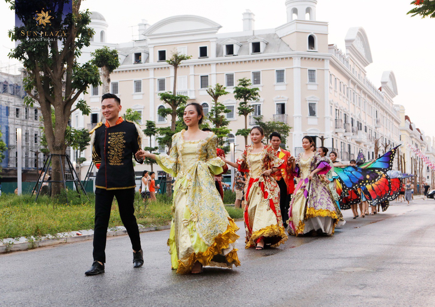 Hạ Long chơi lớn với Sun Dance Festival, du khách có trầm trồ?