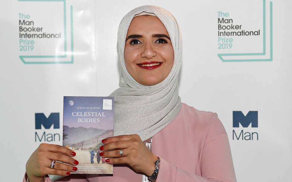 Lần đầu tiên nhà văn người Arab giành giải văn học Man Booker quốc tế 2019