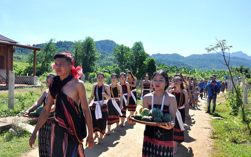 Sôi nổi Ngày hội văn hóa thanh niên các dân tộc miền núi tỉnh Quảng Nam