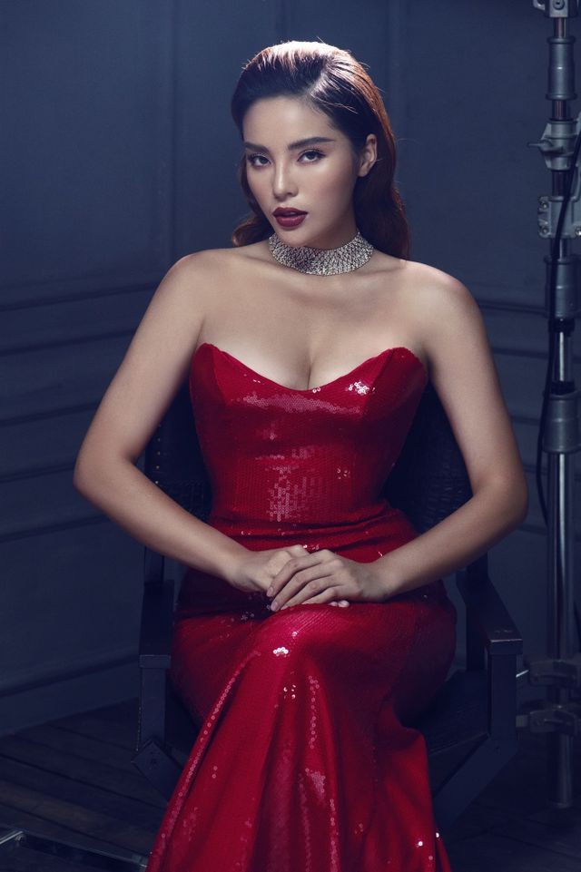 Sau khi ăn uống kham khổ, Kỳ Duyên tung ảnh đã không còn... như lực sỹ! - Ảnh 5. Sau khi ăn uống kham khổ, Kỳ Duyên tung ảnh đã không còn... như lực sỹ! - Ảnh 5.