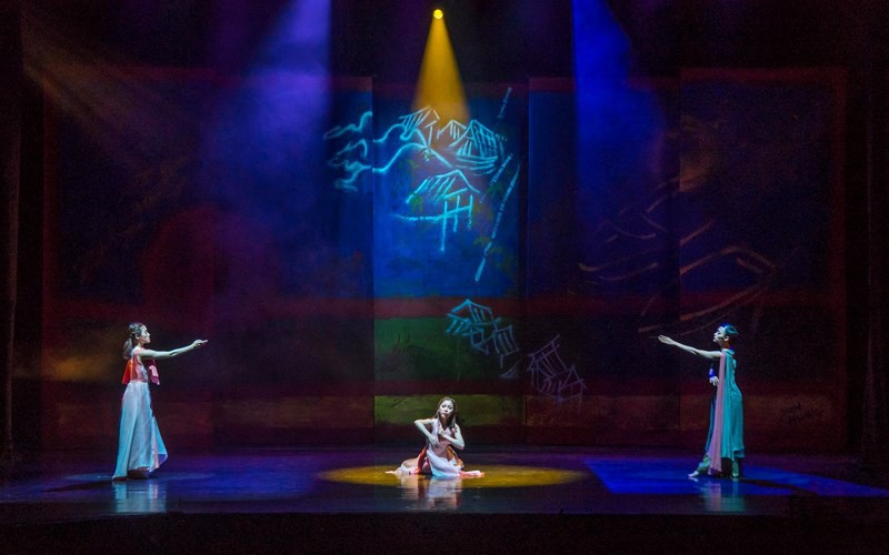 Biên đạo múa Hàn Quốc tiếp tục đưa truyện Kiều lên sân khấu