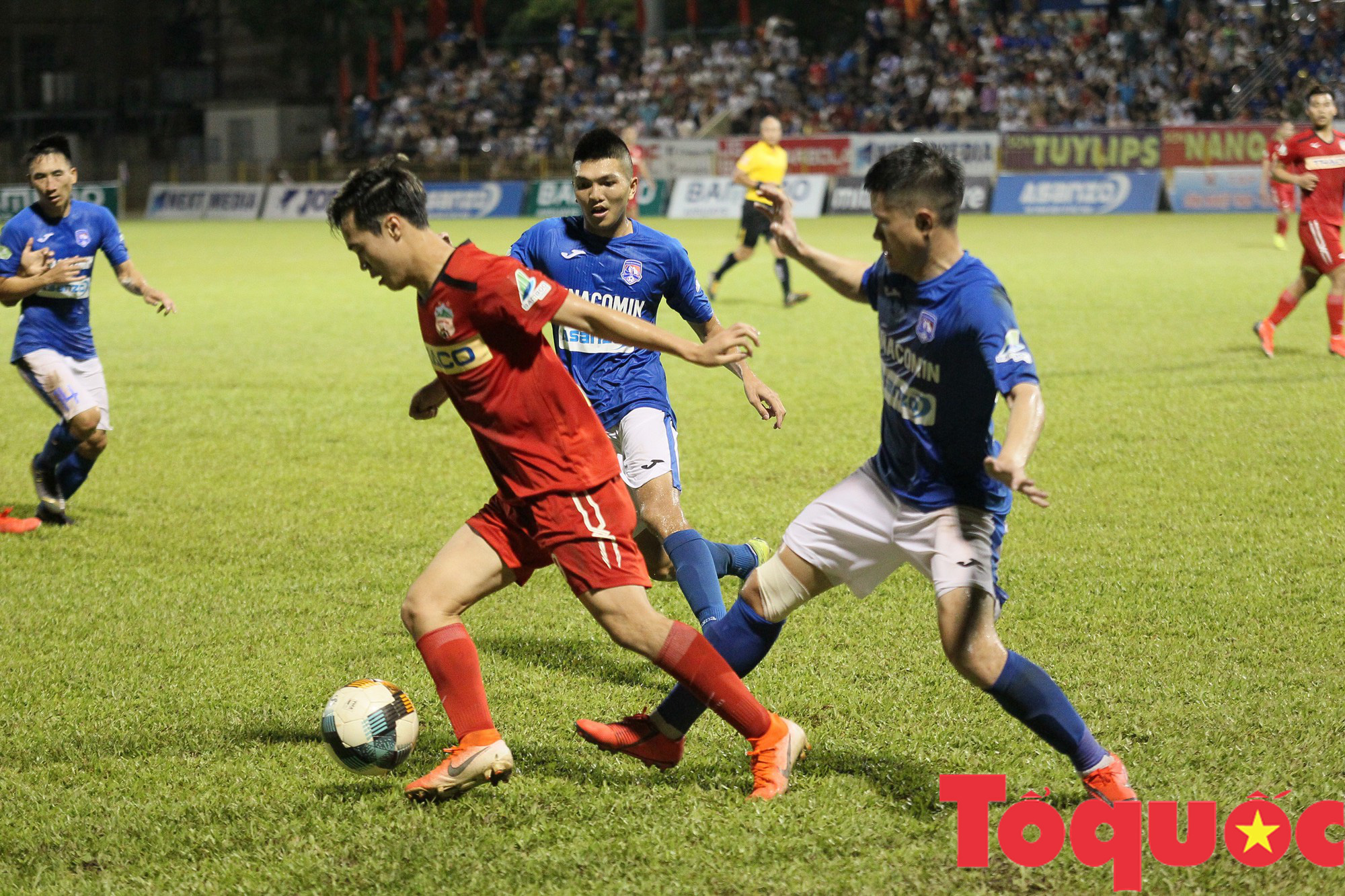 [Chùm ảnh] Chiến thắng nghẹt thở trong lượt đấu súng của HAGL trước Than Quảng Ninh vòng 1/8 Cup Quốc gia - Ảnh 12.