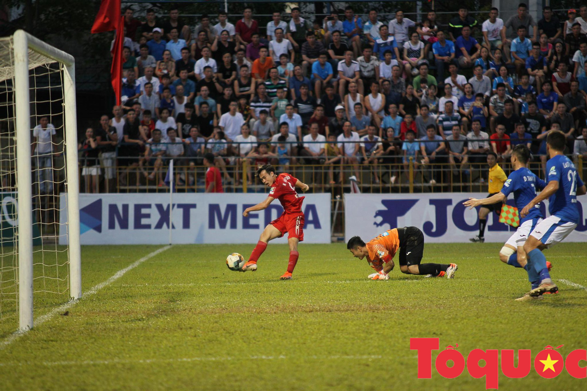 [Chùm ảnh] Chiến thắng nghẹt thở trong lượt đấu súng của HAGL trước Than Quảng Ninh vòng 1/8 Cup Quốc gia - Ảnh 6.