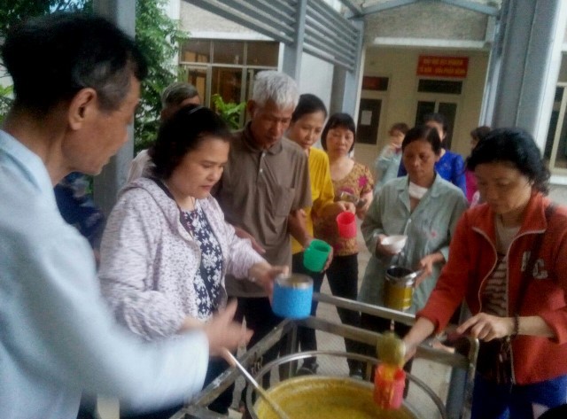 Kỳ 2: Ước mong về một địa điểm nấu cơm chay, khám bệnh miễn phí cho người nghèo ở Hà Nội - Ảnh 4.