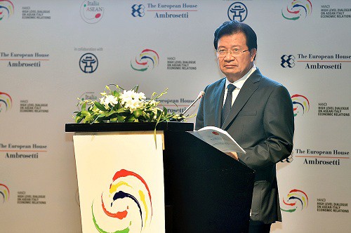 Phó Thủ tướng Trịnh Đình Dũng dự Diễn đàn Doanh nghiệp Italy-ASEAN - Ảnh 1.