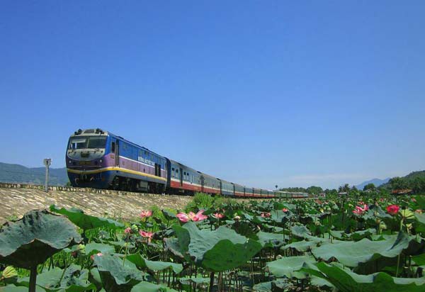 Đường sắt Hà Nội giảm giá vé tới 20% dịp hè - Ảnh 1.