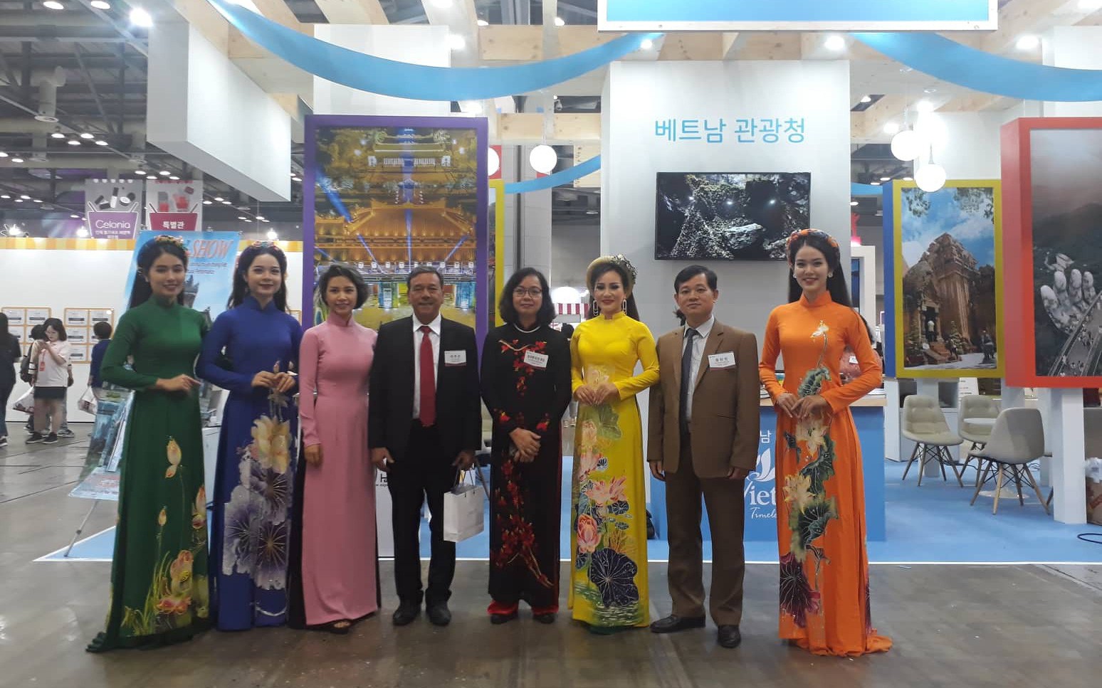 Lần đầu tiên giới thiệu, quảng bá du lịch Huế tại Hội chợ Hanatour Hàn Quốc