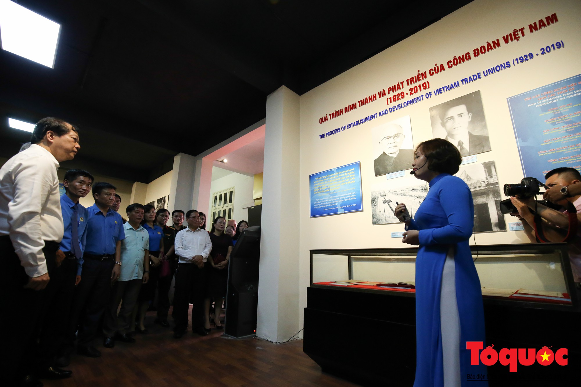 Trưng bày 300 hiện vật, hình ảnh tái hiện 90 năm xây dựng và phát triển Công đoàn Việt Nam (12)