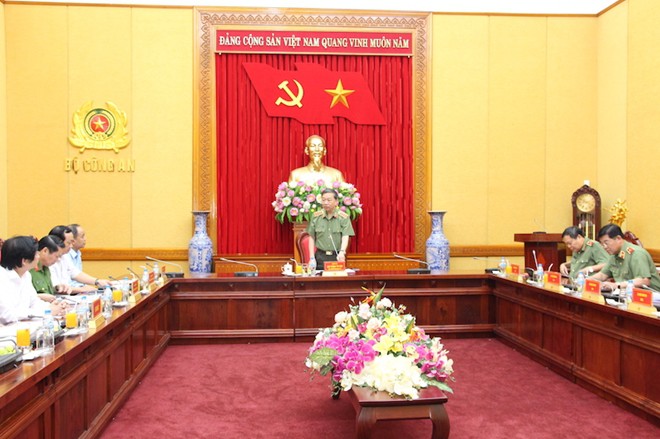 Bộ trưởng Tô Lâm chủ trì cuộc họp bàn xây dựng Nhà hát Công an nhân dân - Ảnh 1.