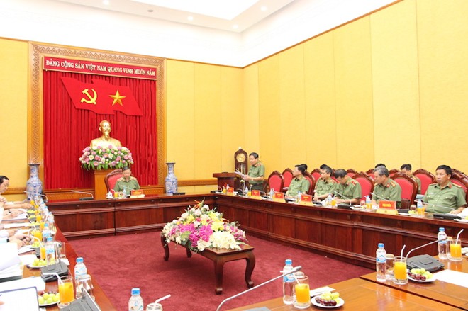 Bộ trưởng Tô Lâm chủ trì cuộc họp bàn xây dựng Nhà hát Công an nhân dân - Ảnh 3.