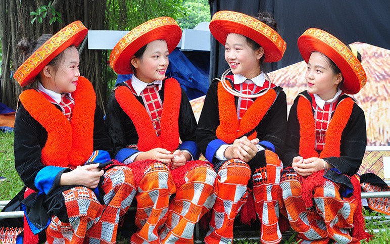 Bảo tồn, phát huy trang phục truyền thống các dân tộc thiểu số trên địa bàn tỉnh Hậu Giang