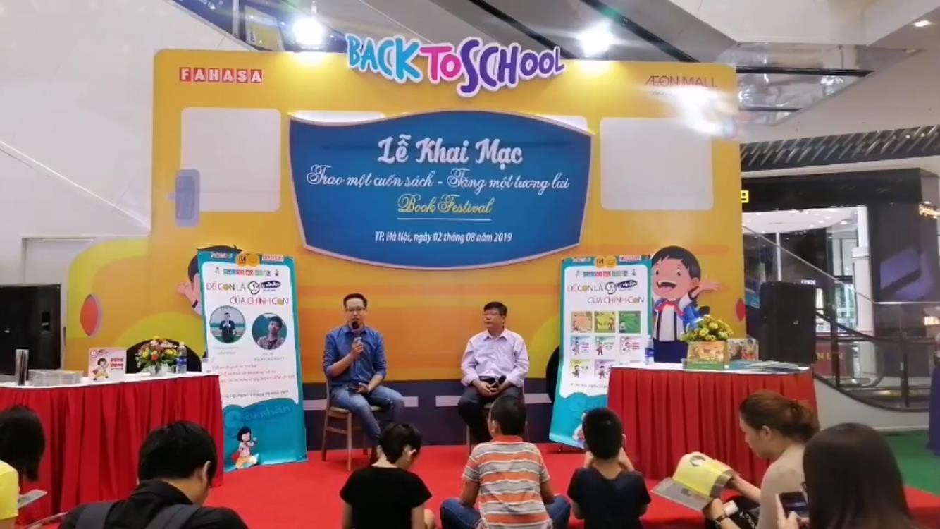 Chuyên gia tâm lý Đinh Đoàn hướng dẫn các em trang bị những kĩ năng tự vệ trong cuộc sống hiện đại - Ảnh 1. Chuyên gia tâm lý Đinh Đoàn hướng dẫn các em trang bị những kĩ năng tự vệ trong cuộc sống hiện đại - Ảnh 1.