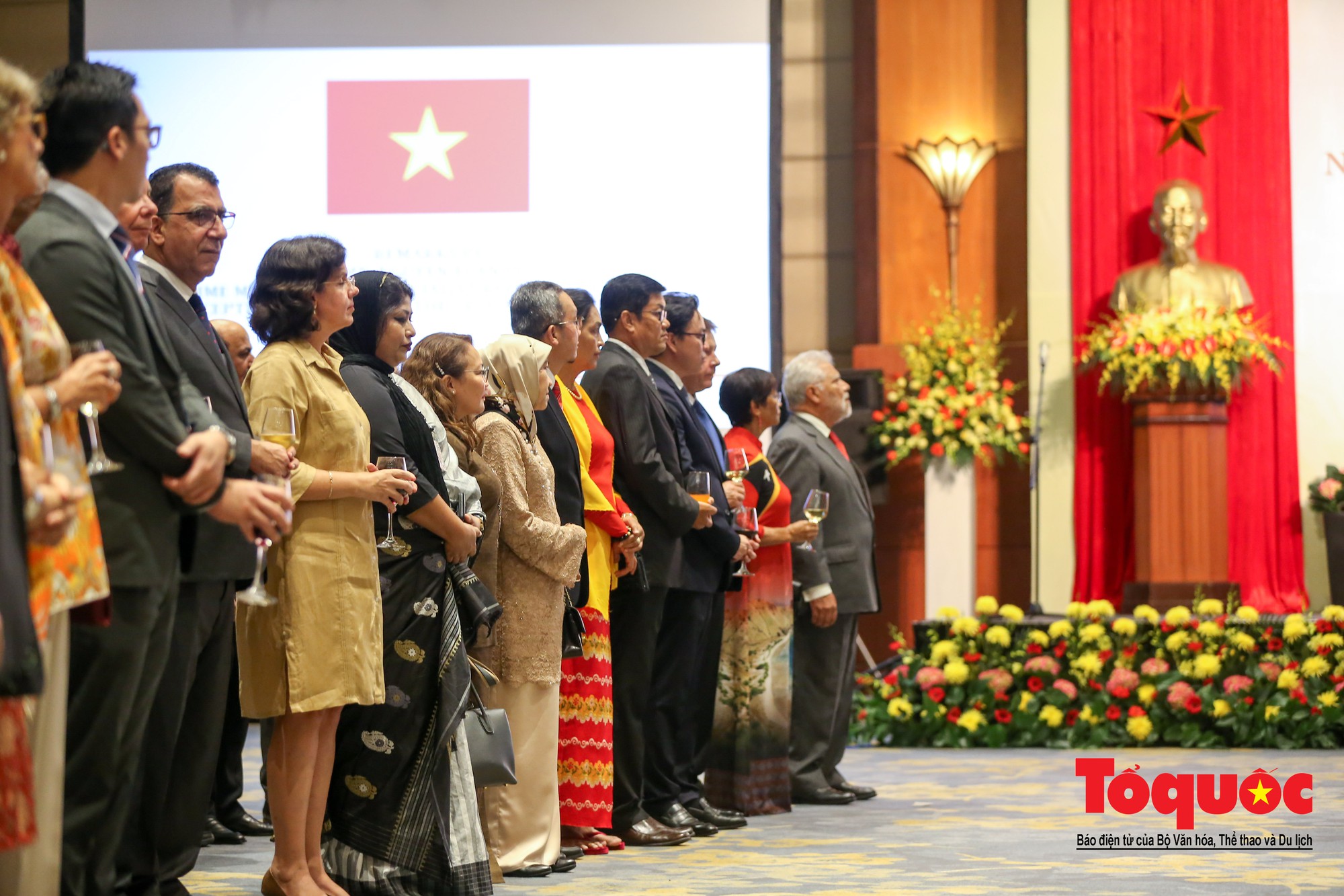 Thủ tướng và Phu nhân chủ trì Tiệc chiêu đãi nhân kỷ niệm 74 năm Ngày Quốc khánh 2:91