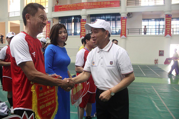 Khai mạc Giao lưu thể thao Tòa án hai nước Việt Nam – Lào - Ảnh 4.