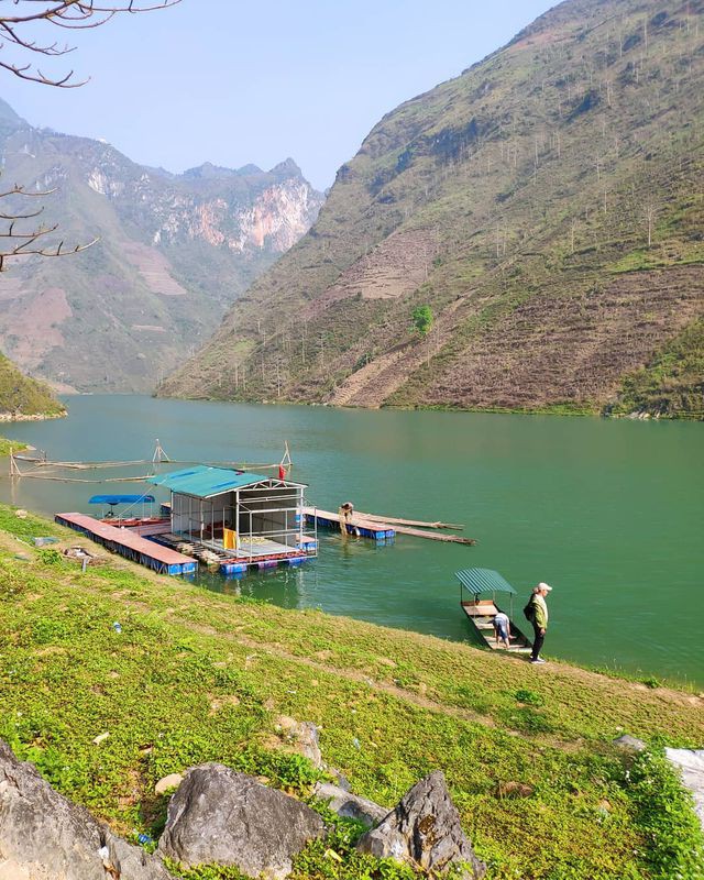 Sửng sốt trước vẻ đẹp của hẻm vực sâu nhất Đông Nam Á ở Hà Giang - Ảnh 10. Sửng sốt trước vẻ đẹp của hẻm vực sâu nhất Đông Nam Á ở Hà Giang - Ảnh 10.