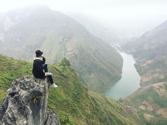 Sửng sốt trước vẻ đẹp của hẻm vực sâu nhất Đông Nam Á ở Hà Giang - Ảnh 4. Sửng sốt trước vẻ đẹp của hẻm vực sâu nhất Đông Nam Á ở Hà Giang - Ảnh 4.