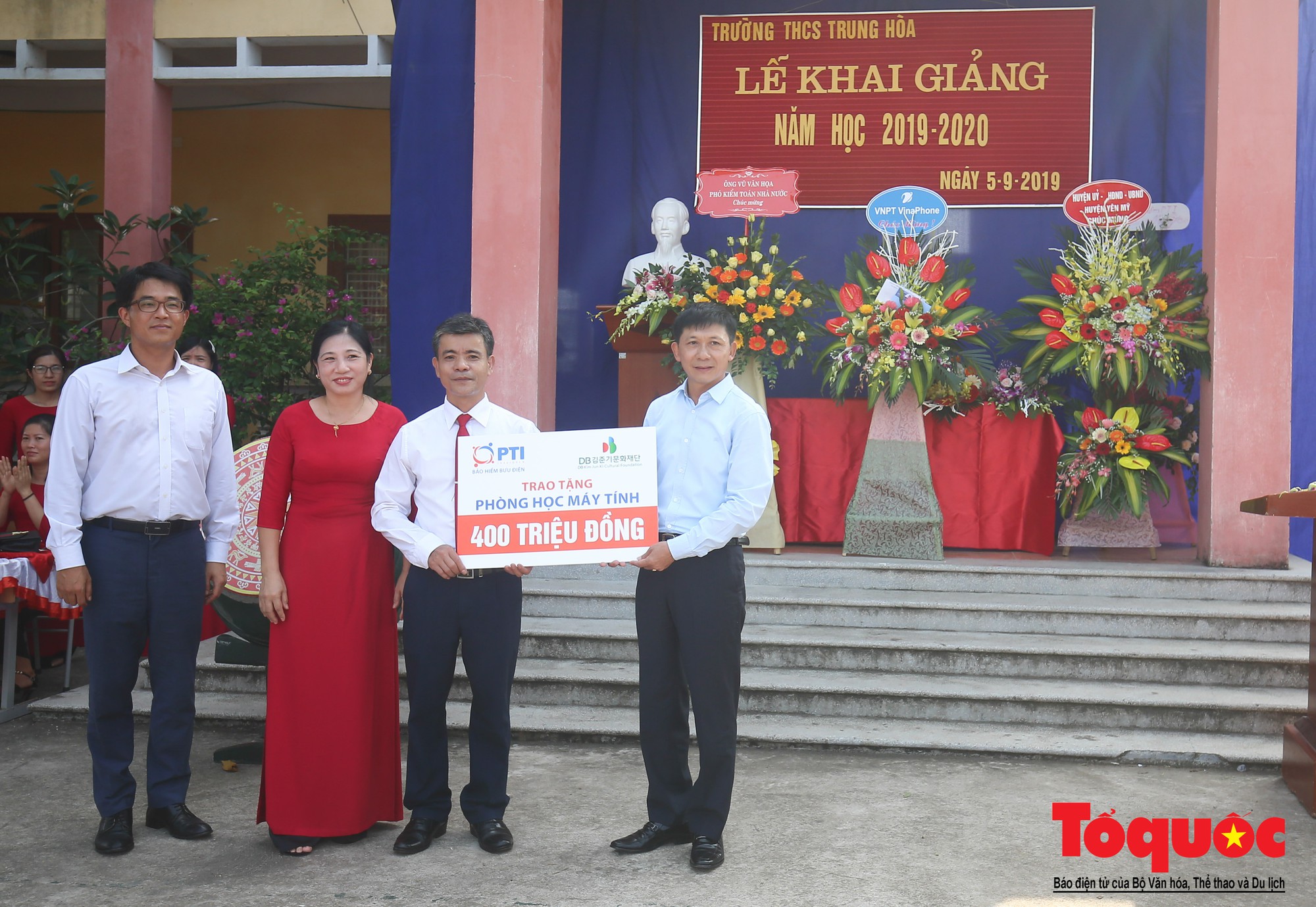 PTI trao tặng học bổng cho học sinh nghèo tại Hưng Yên (15)
