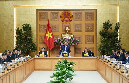 Thủ tướng chủ trì họp Tiểu ban Kinh tế - Xã hội phục vụ Đại hội Đảng XIII - Ảnh 2.