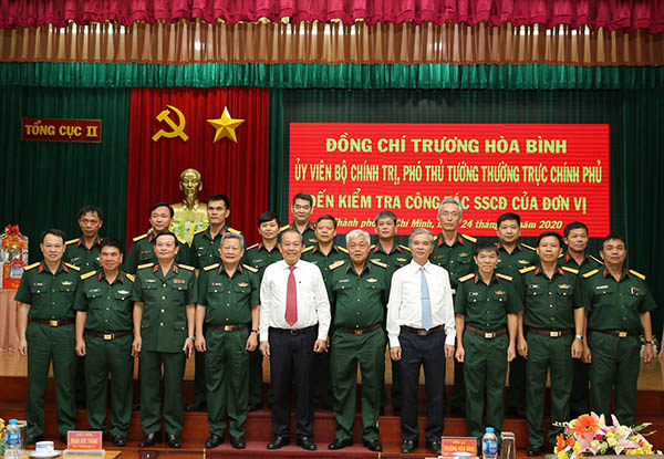 Phó Thủ tướng Thường trực thăm, chúc Tết lực lượng vũ trang tại TP. HCM - Ảnh 3.