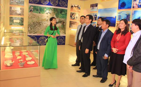 Bảo tàng tỉnh Hải Dương mở cửa trưng bày gốm sứ phục vụ du khách - Ảnh 1.
