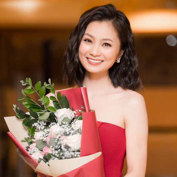 Diệu Hương tiết lộ bố qua đời khi cô đang đóng phim “Hoa hồng trên ngực trái” - Ảnh 2.