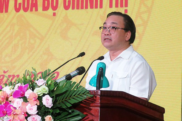 Ủy ban Kiểm tra Trung ương đề nghị Bộ Chính trị kỷ luật  Bí thư Thành ủy Hà Nội Hoàng Trung Hải - Ảnh 1.