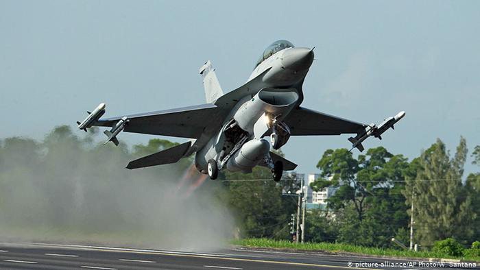 Đài Loan thừa nhận áp lực khủng, hé lộ số tiền không quân PLA đã ngốn của đảo: Mỹ nói chưa đủ - Ảnh 3.