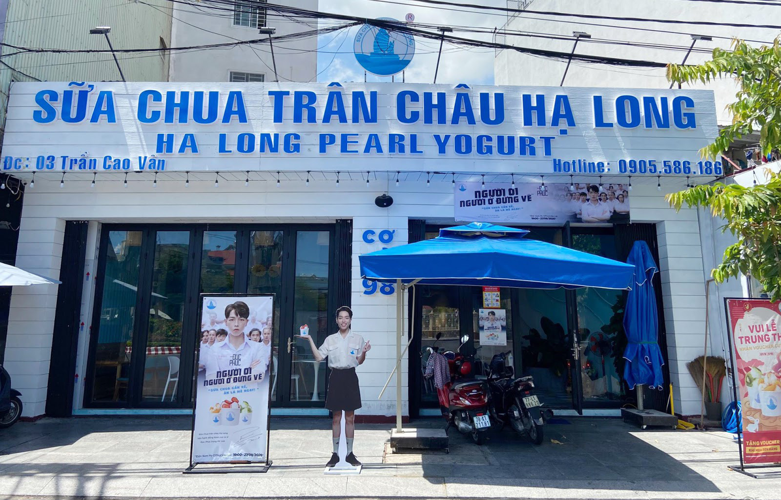 Vừa ra bài mới, hình ảnh Đức Phúc đã tràn ngập khắp phố phường Hà Nội và Sài Gòn - Ảnh 7.