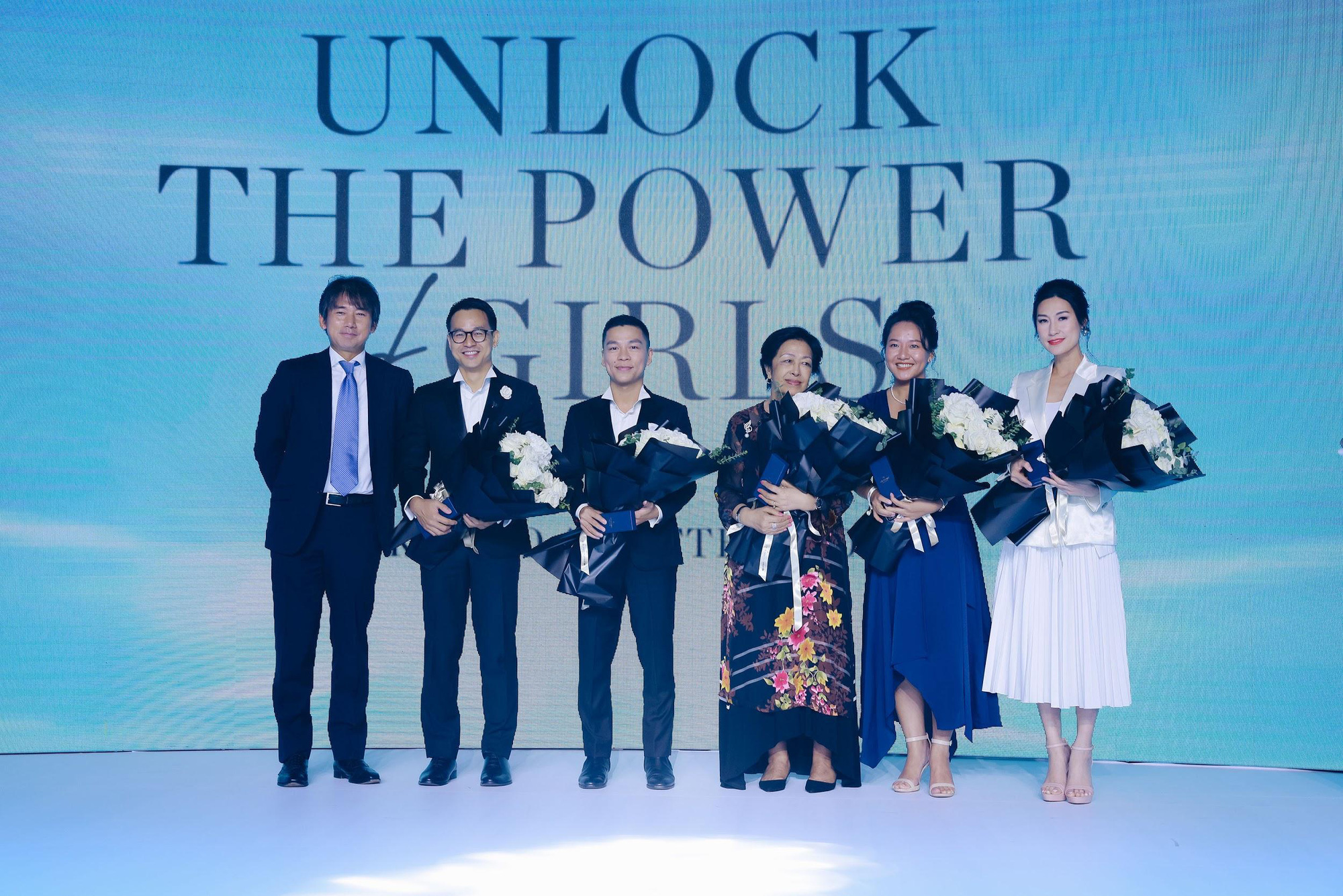 Adrian Anh Tuấn, Sơn Đoàn và Kathy Uyên trở thành người đồng hành của chương trình thúc đẩy giáo dục dành cho nữ giới Tỏa sáng sức mạnh tri thức 2020 - Ảnh 1.