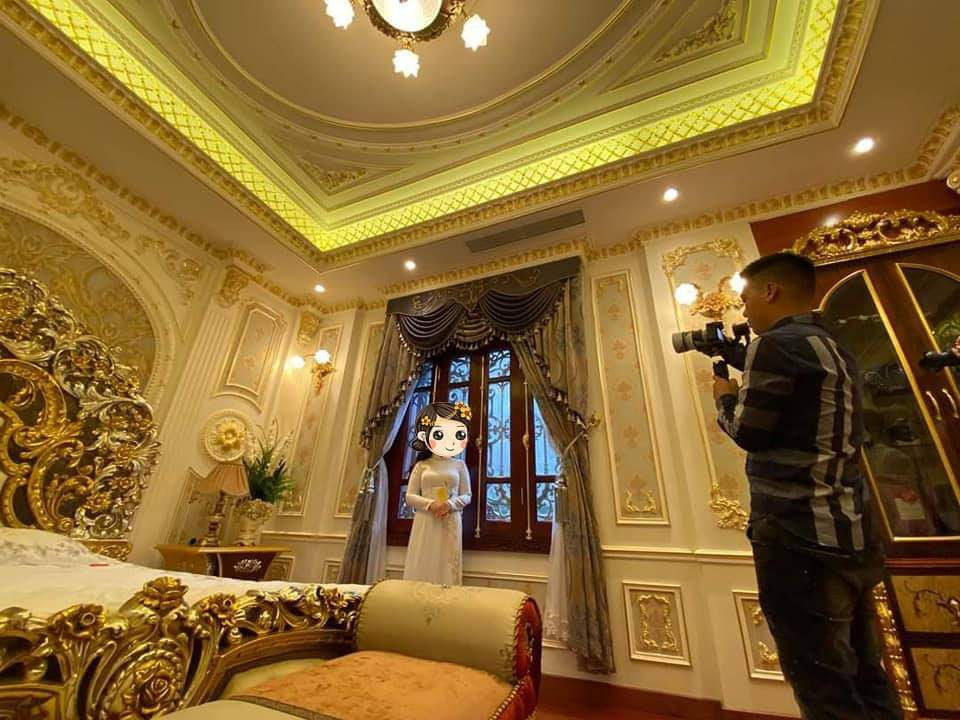 Choáng với đám cưới trong ngôi nhà dát vàng tại Tuyên Quang, đón dâu bằng xe Rolls Royce chiếm ngay spotlight trên mạng xã hội - Ảnh 4.