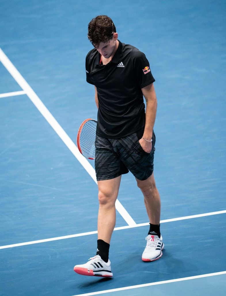 Djokovic thua sốc: Lần đầu tiên trong sự nghiệp thất bại nặng nề trước tay vợt nhận vé vớt - Ảnh 8.