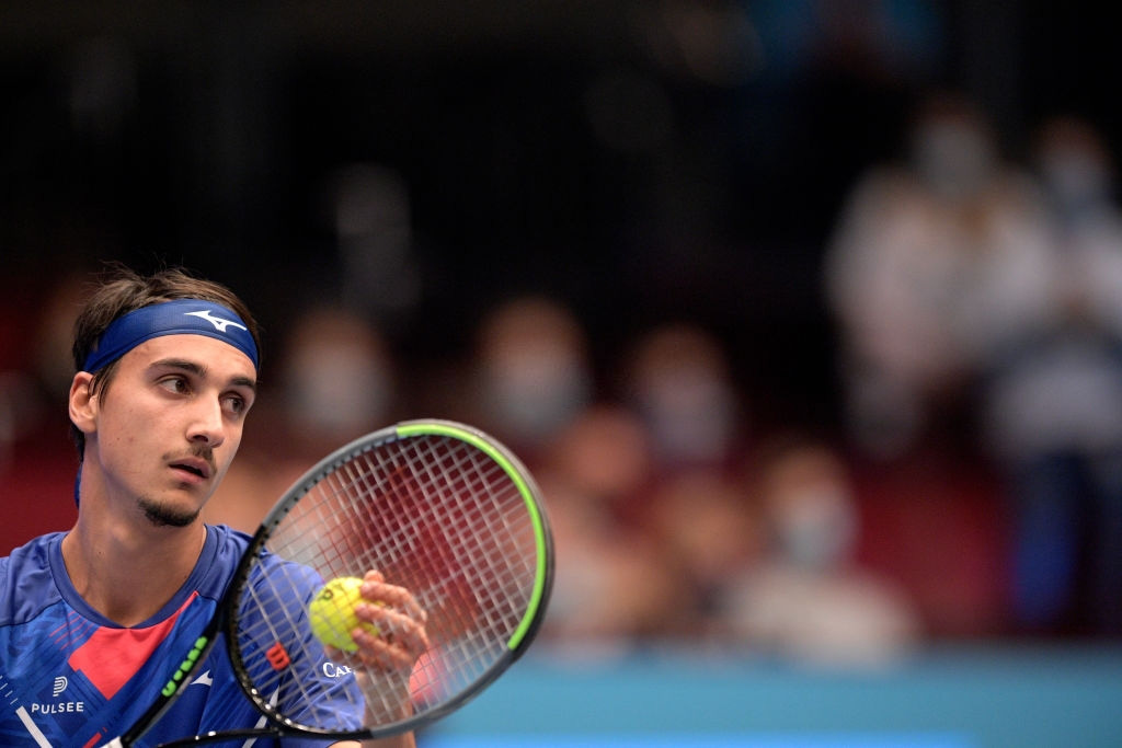 Djokovic thua sốc: Lần đầu tiên trong sự nghiệp thất bại nặng nề trước tay vợt nhận vé vớt - Ảnh 4.