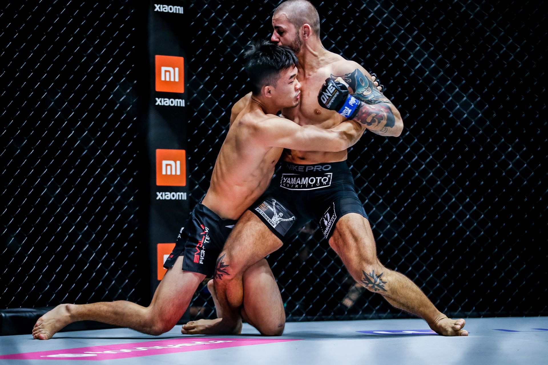 ONE Championship: Aung La N Sang nhận trận thua sốc trước đối thủ bất bại, Christian Lee bảo vệ thành công đai vô địch bằng chiến thắng chóng vánh - Ảnh 6.