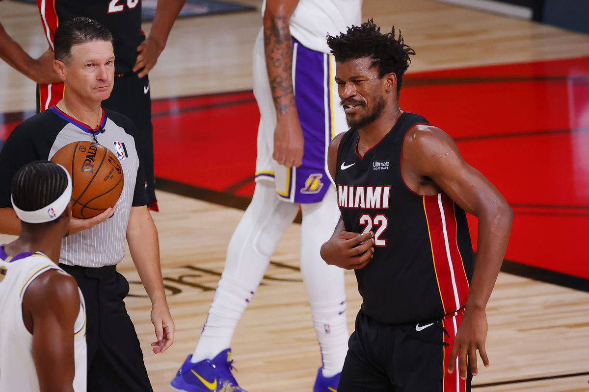 Phép màu của &quot;phù thủy&quot; Jimmy Butler đưa Miami Heat phá vỡ những giới hạn bất khả thi - Ảnh 2.