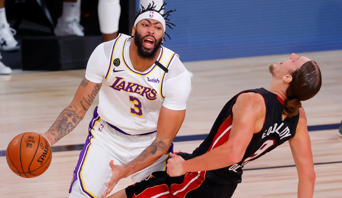 Miami Heat đã tìm ra cách để kìm hãm Anthony Davis - Ảnh 6.