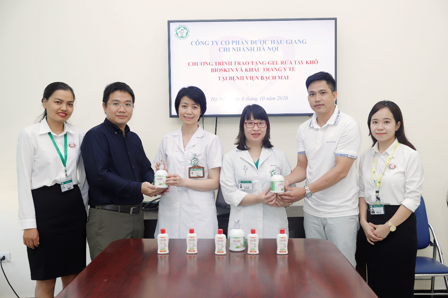 Dược Hậu Giang tiếp tục chuỗi hành động đẹp vì cộng đồng - Ảnh 1.