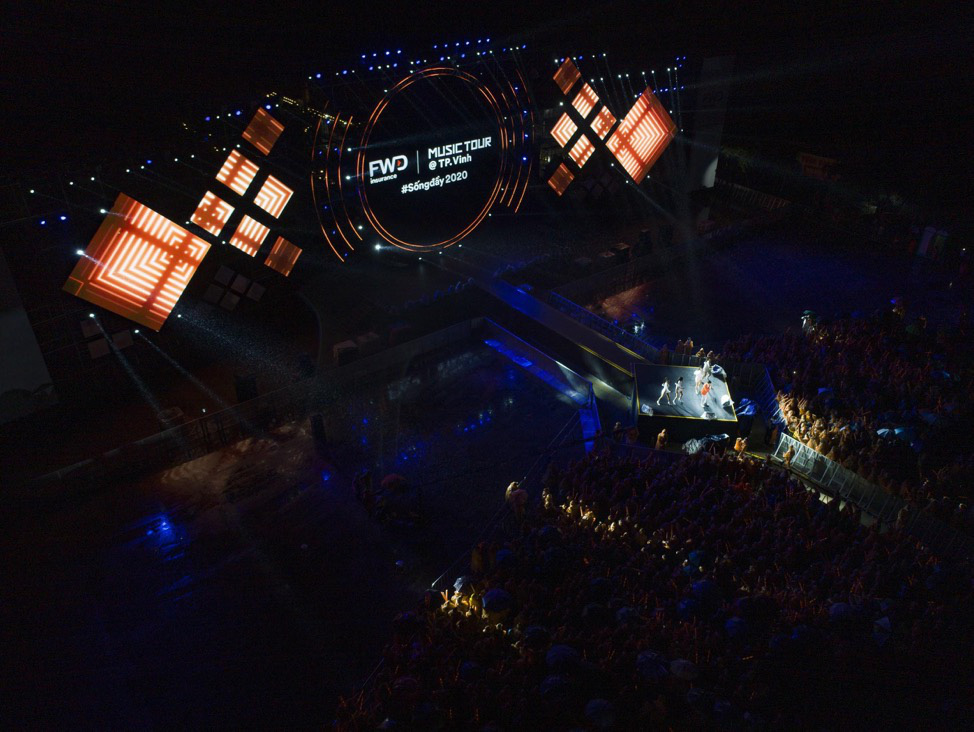 Rap fan Đà Nẵng “lời to” khi Karik, Dế Choắt bất ngờ xác nhận “on stage” FWD Music Tour 2020 - Ảnh 6.