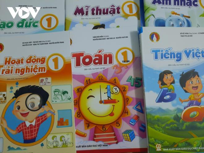 Thành viên xây dựng chương trình GDPT mới không ai chuyên nghiệp? - Ảnh 1. Thành viên xây dựng chương trình GDPT mới không ai chuyên nghiệp? - Ảnh 1.