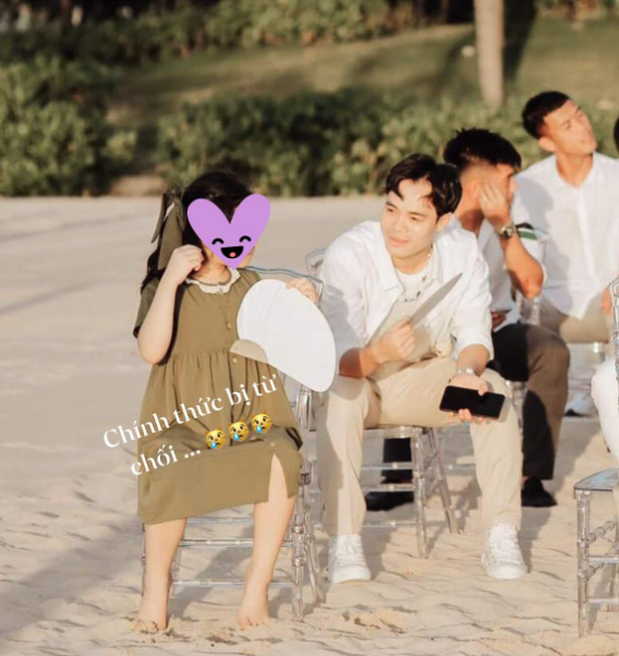 "Họ nhà trai" đồng loạt xả hình đám cưới Công Phượng: Ai cũng điển trai hết nấc - Ảnh 6. "Họ nhà trai" đồng loạt xả hình đám cưới Công Phượng: Ai cũng điển trai hết nấc - Ảnh 6.